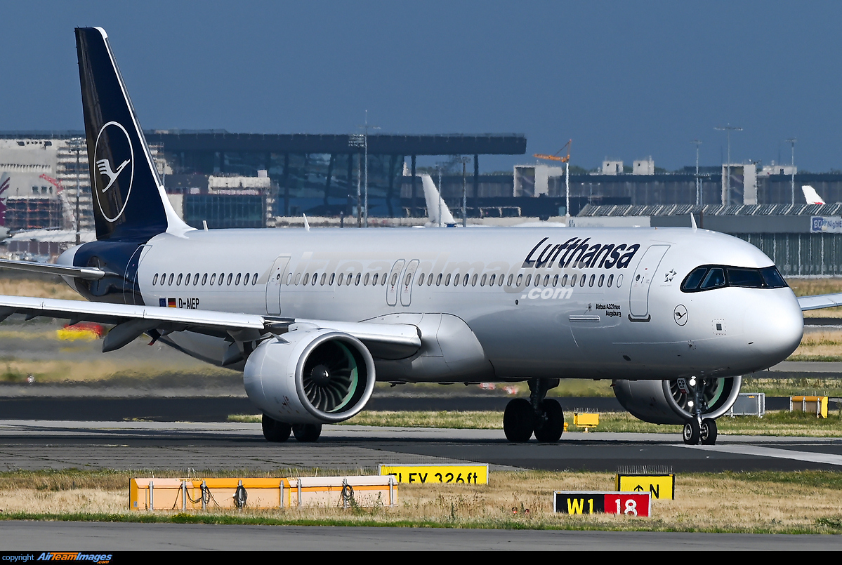 航空機・ヘリコプター LH A321 Aircrafttag Lufthansa 航空機