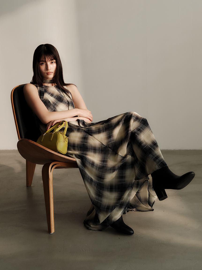 セミシアークリアラインワンピース(マキシ・ロングワンピース