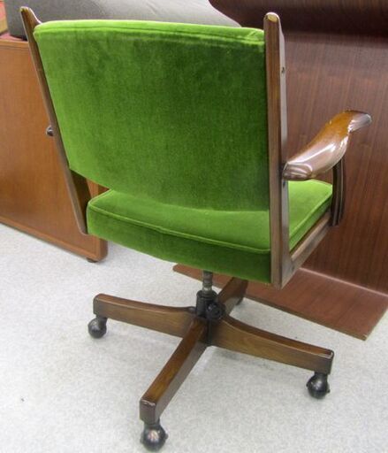 karimoku カリモクデスクチェアコロニアルアームチェアキャスター付