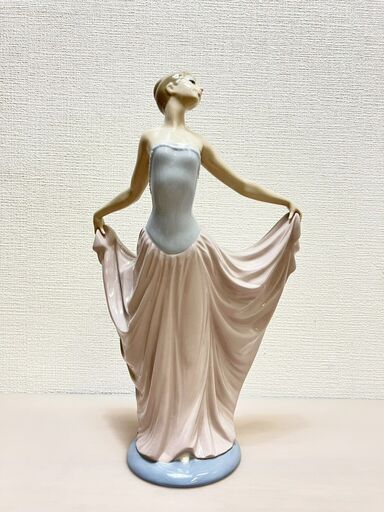 リヤドロ 陶器人形(スペイン)「踊る少女」」 リヤドロ LLADRÓ 人形