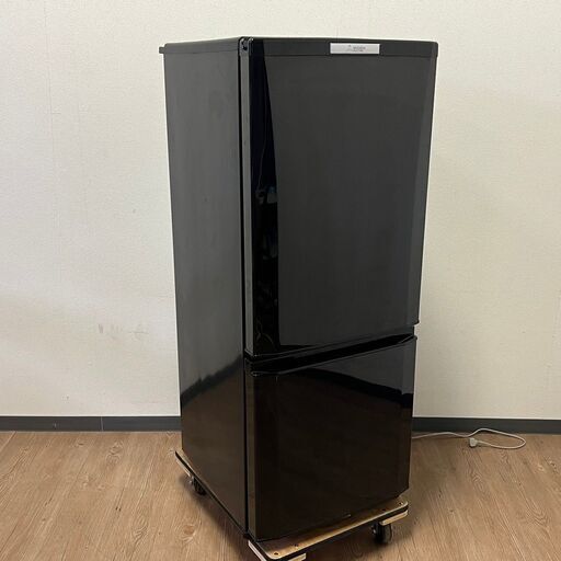 30日迄！送料無料☆三菱 ラウンドカット 2ドア冷蔵庫【MR-P15Y】 30日