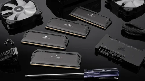 VENGEANCE® RGB 32GB (2x16GB) DDR5 DRAM 6000MHz C40 Memory Kit — Black