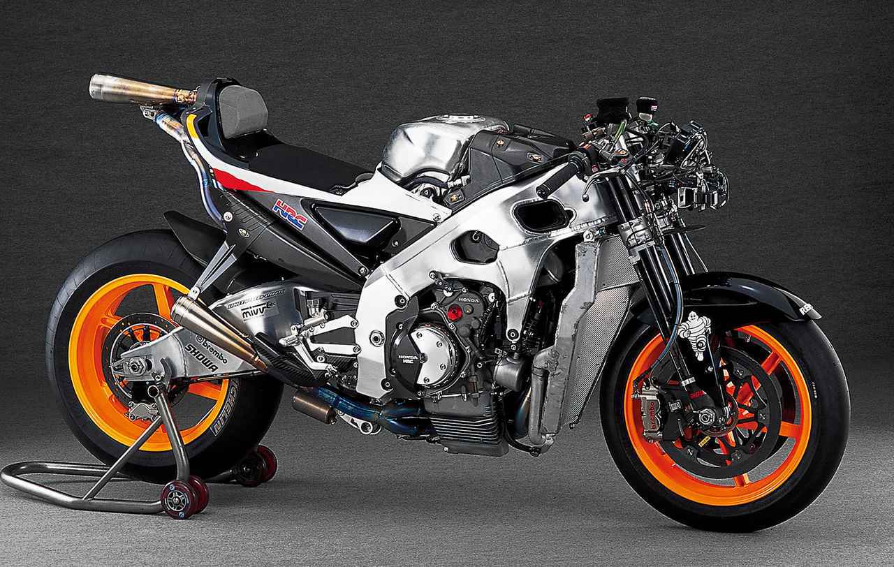 2006年 Moto GP RC211V クリスタル彫刻 MotoGP創成期】HONDA RC211V