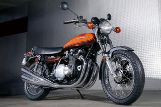 絶版名車解説】カワサキ「900 SUPER4」（Z1）1972年｜美しいスタイルと