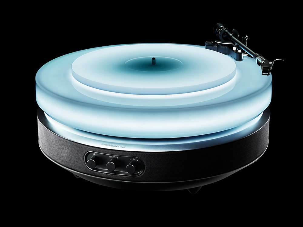 オーディオテクニカ、仄かに光るターンテーブル「Hotaru」、国内での