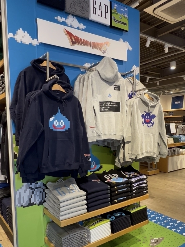 プレミアムアウトレット限定】Gap x ドラゴンクエスト のスタイリング