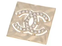 CHANEL クリスタル安全ピンブローチ T&T CHANEL クリスタル安全ピン