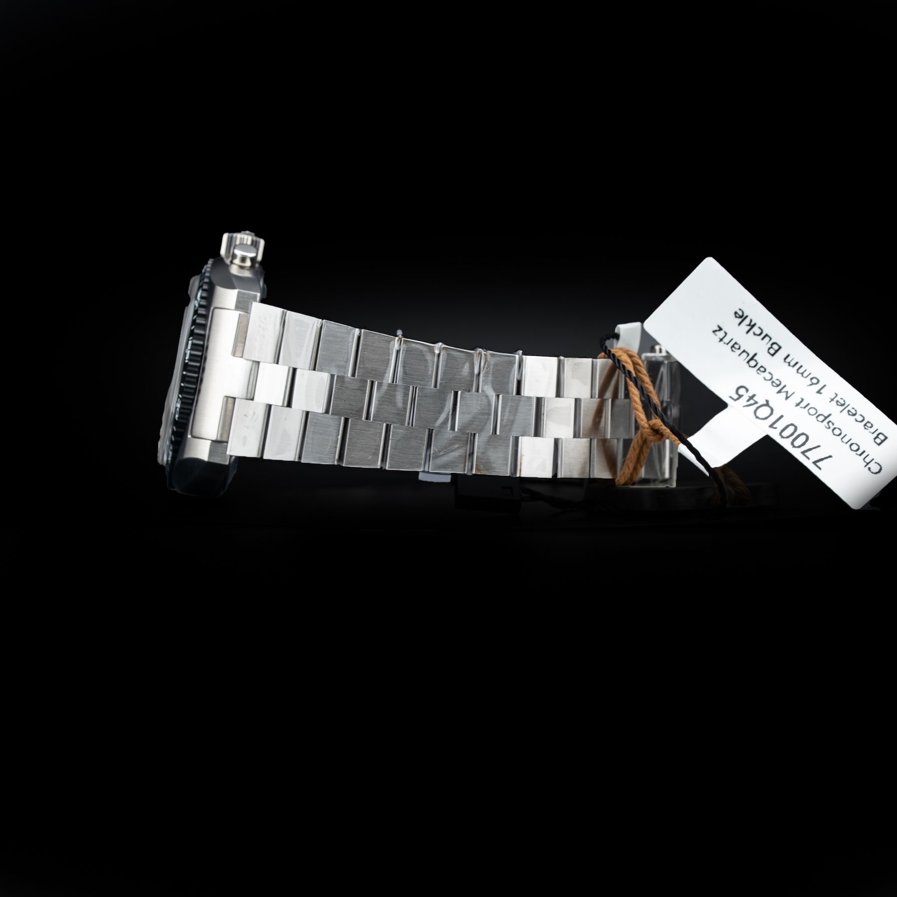 Nivada Grenchen 77001Q45 Chronosport Mecaquartz On Bracelet