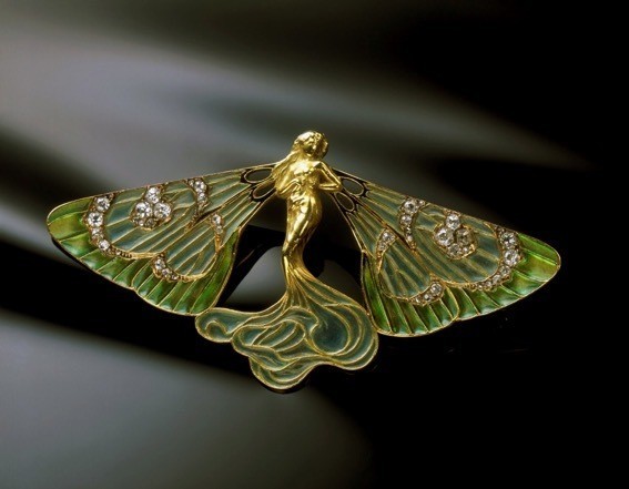 2つの様式の時代にわたって活躍、ガラス工芸家ルネ・ラリック