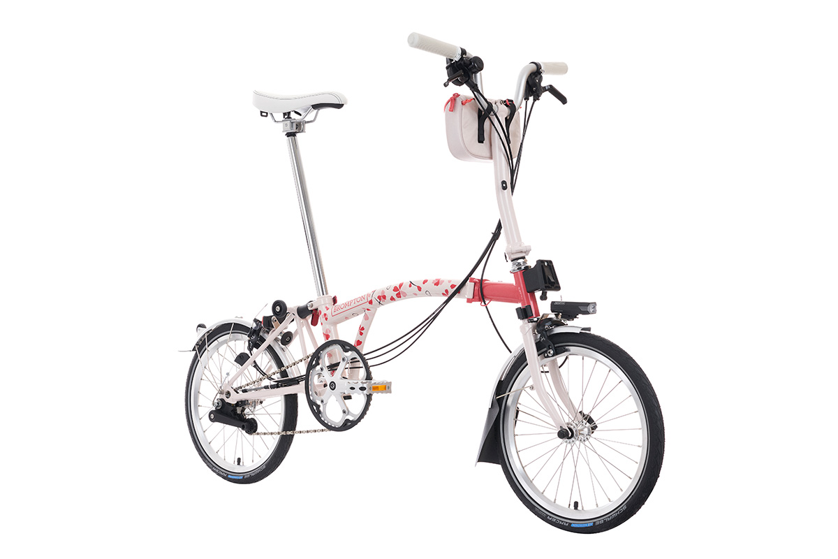 ブロンプトンから桜をモチーフにした折りたたみ自転車「Brompton