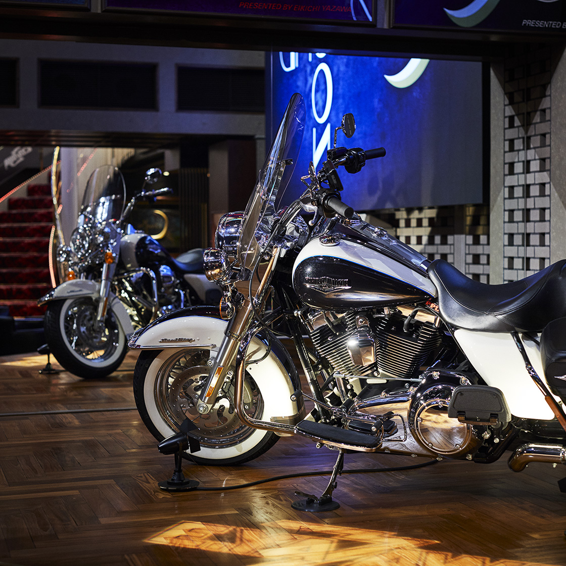 GALLERY｜EIKICHI YAZAWA Official Shop DIAMOND MOON