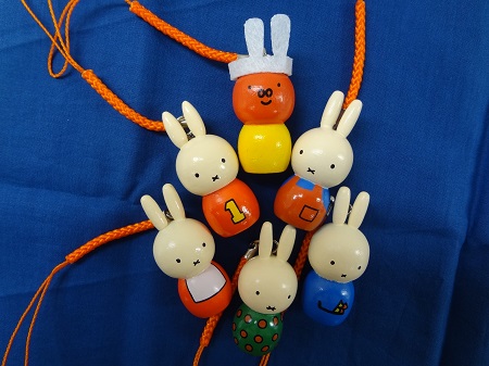 ミッフィーのミニチュアこけし - dickbruna.jp 日本のミッフィー情報サイト