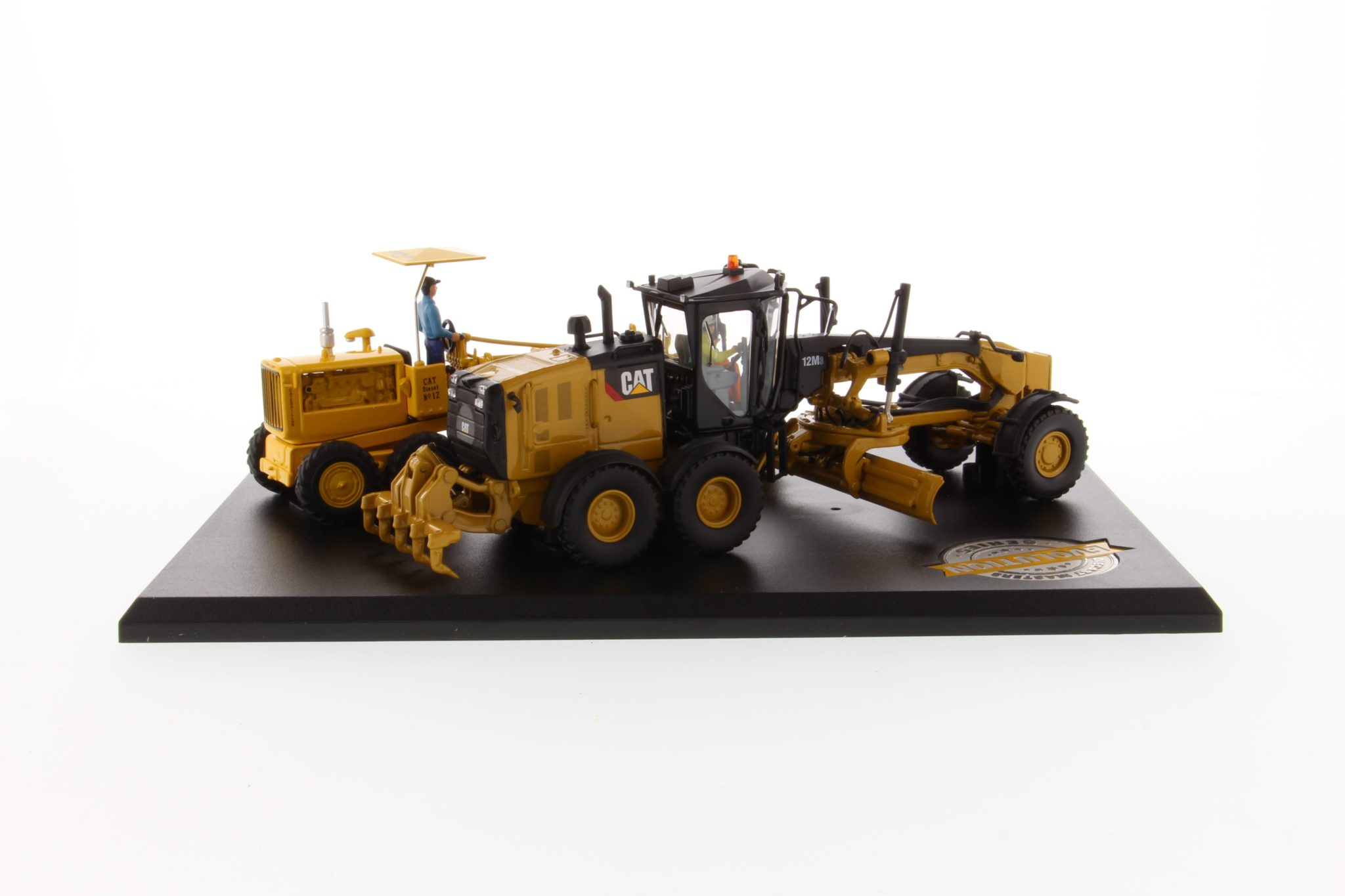 1:50 Cat Diesel No. 12 & 12M3 Motor Grader | Diecast Masters