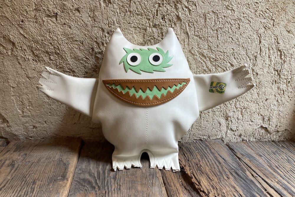 実にアメリカらしいキャラクターのナウガモンスター。その歴史から