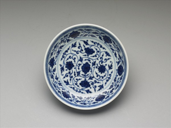 青花纏枝花卉紋盤- 故宮