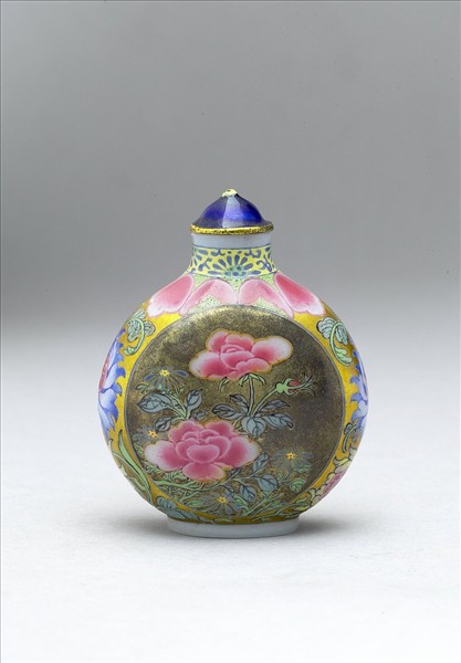 古月軒各式料煙壺- 故宮