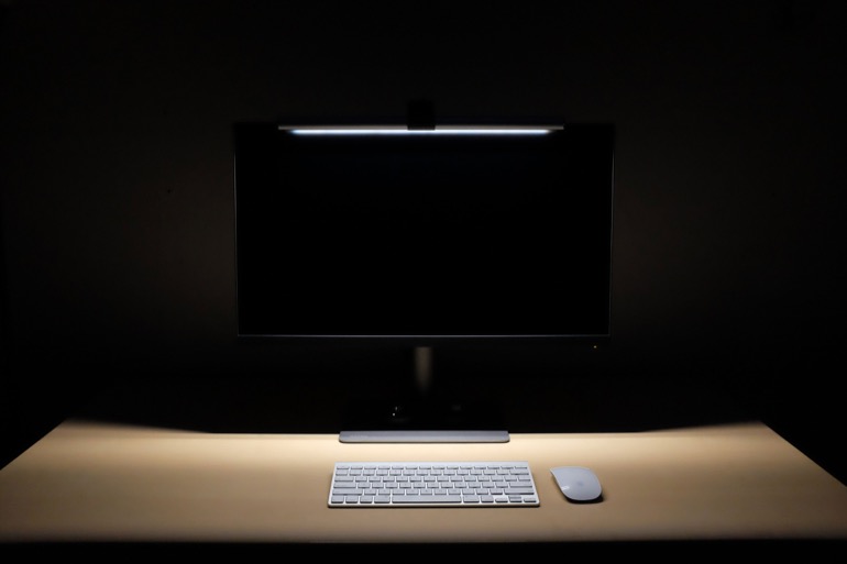 BenQ ScreenBar Plus Review