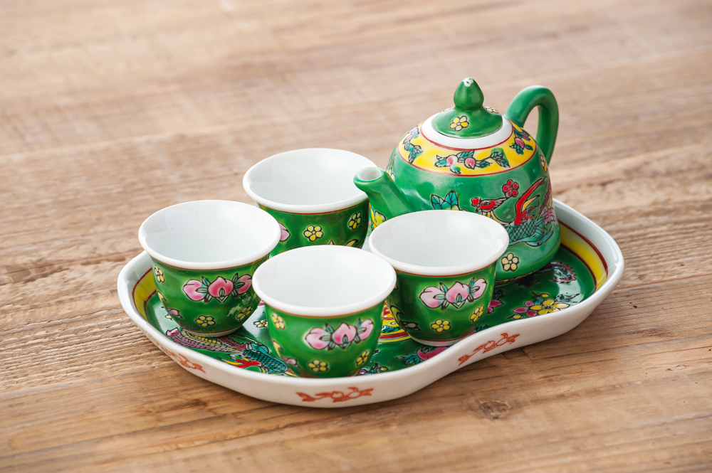 景徳鎮彩茶器セット未使用品 景徳鎮 中国茶器セット 金彩牡丹花紋 9点