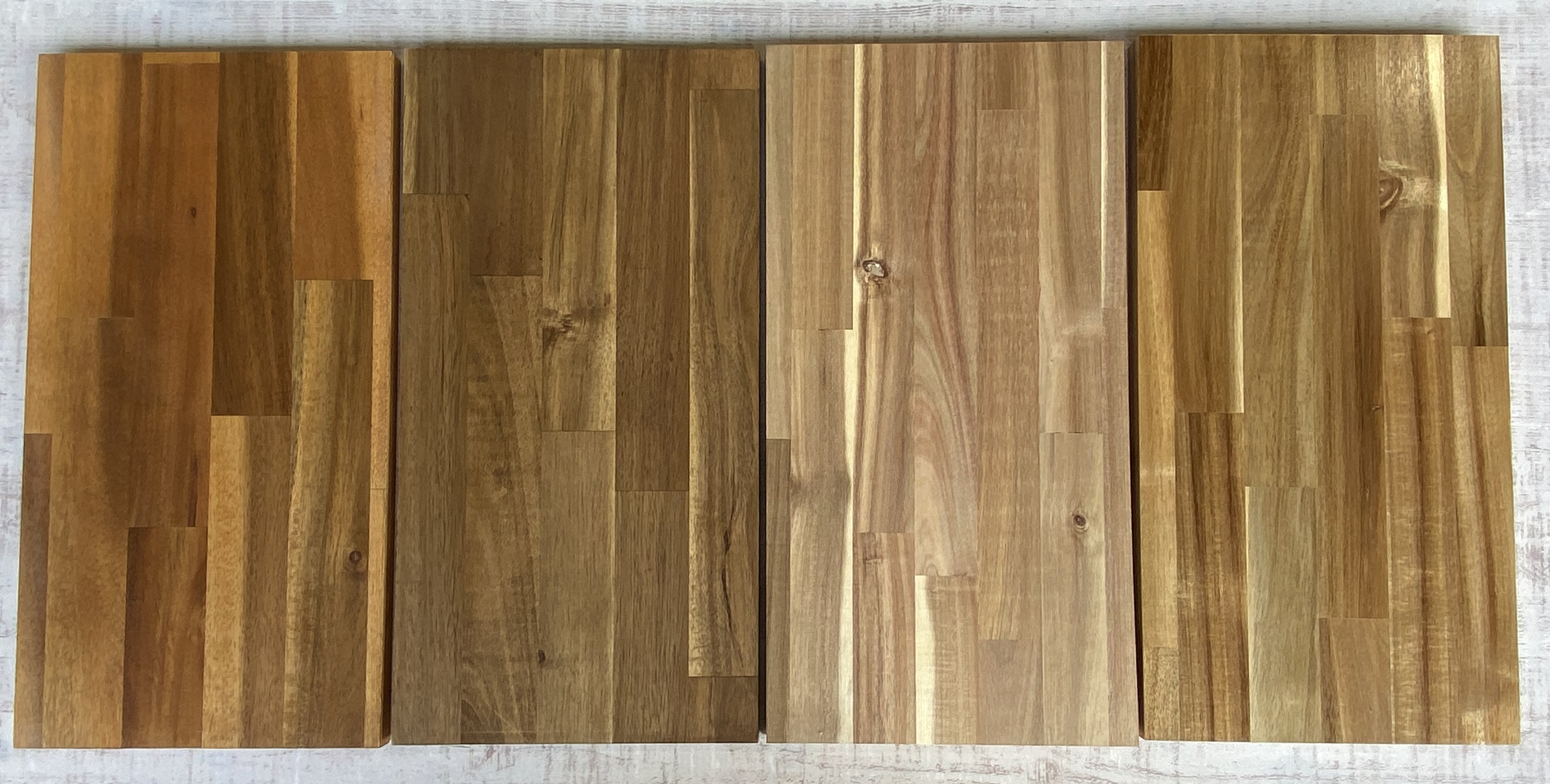 アカシア集成材15ミリ幅120縦50奥行50蜜蝋オイル仕上げ！