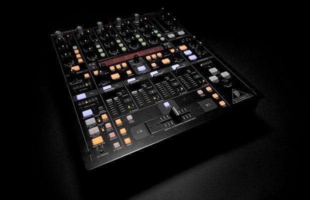 Behringer DDM4000 Review – DJWORX