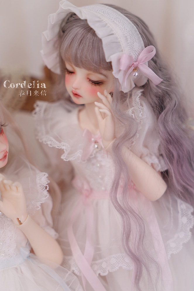 DOLK （ドルク） Praying Girl DOLK （ドルク） Praying Girl