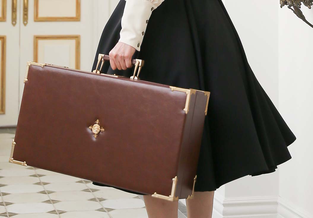 ローゼンメイデン」ドール達の鞄 販売ページ | DOLK