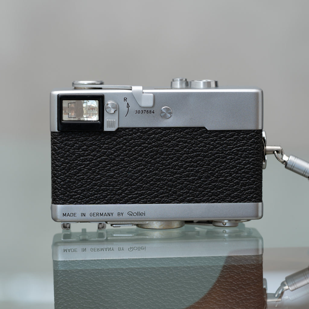Rollei 35 シルバー Germany (Tessar 40mm f/3.5) – Doppietta-Tokyo
