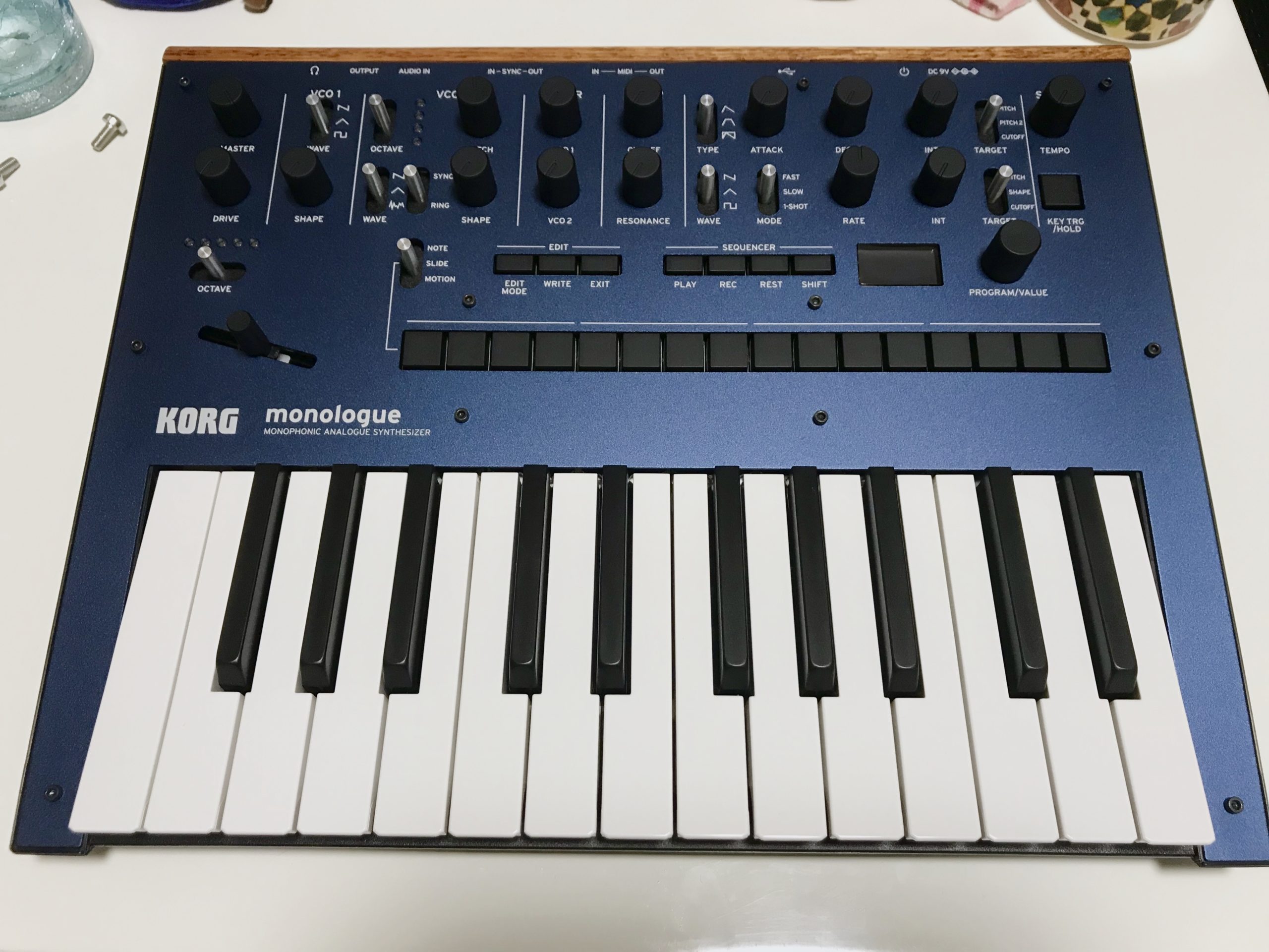 KORG monologue アナログシンセサイザー ややジャンク monologue