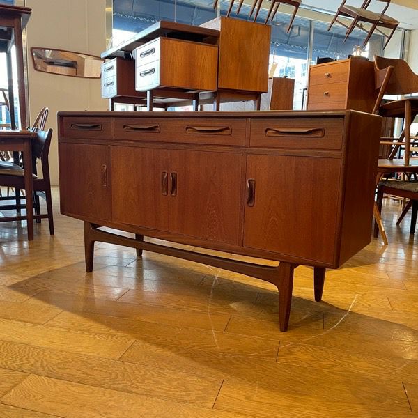 ジープラン フレスコ サイドボード G-Plan Fresco Sideboard