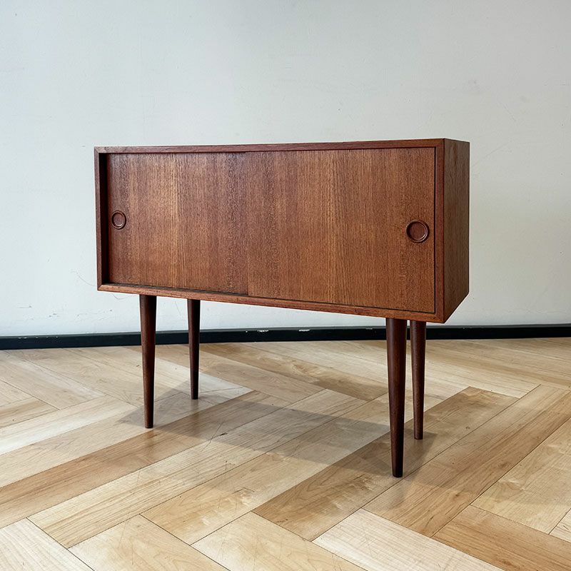 デンマーク製 キャビネット (0408-026) | DOUBLEDAY ONLINE SHOP