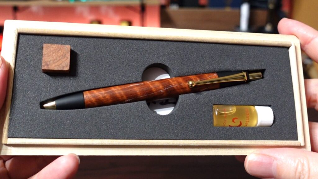 野原工芸】本花梨虎杢 スタンダードボールペン 限定樹種を開封レビュー