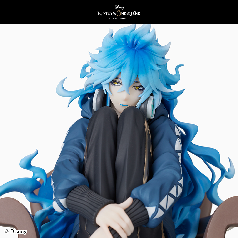 膝を抱えて座るイデア・シュラウド！セガプライズ『ディズニー