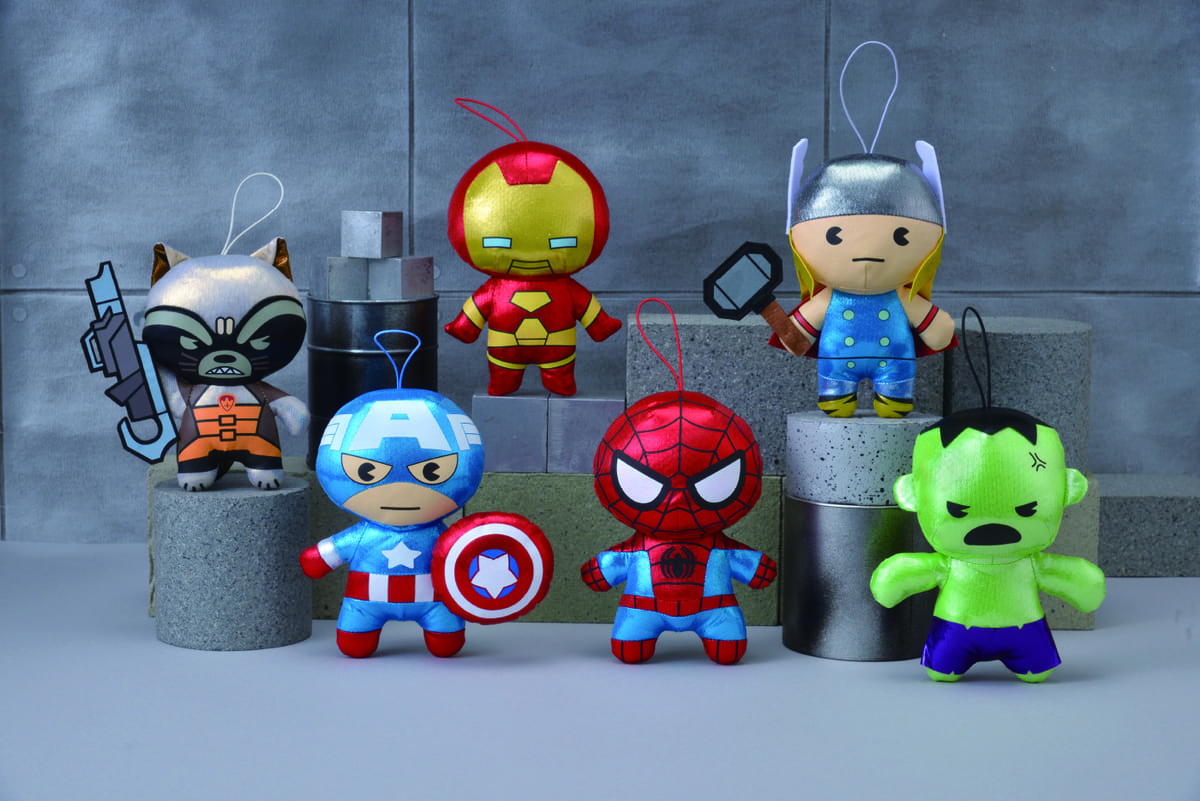 MARVEL GO GO アイアンマン ギガジャンボ メタリック生地ぬいぐるみ