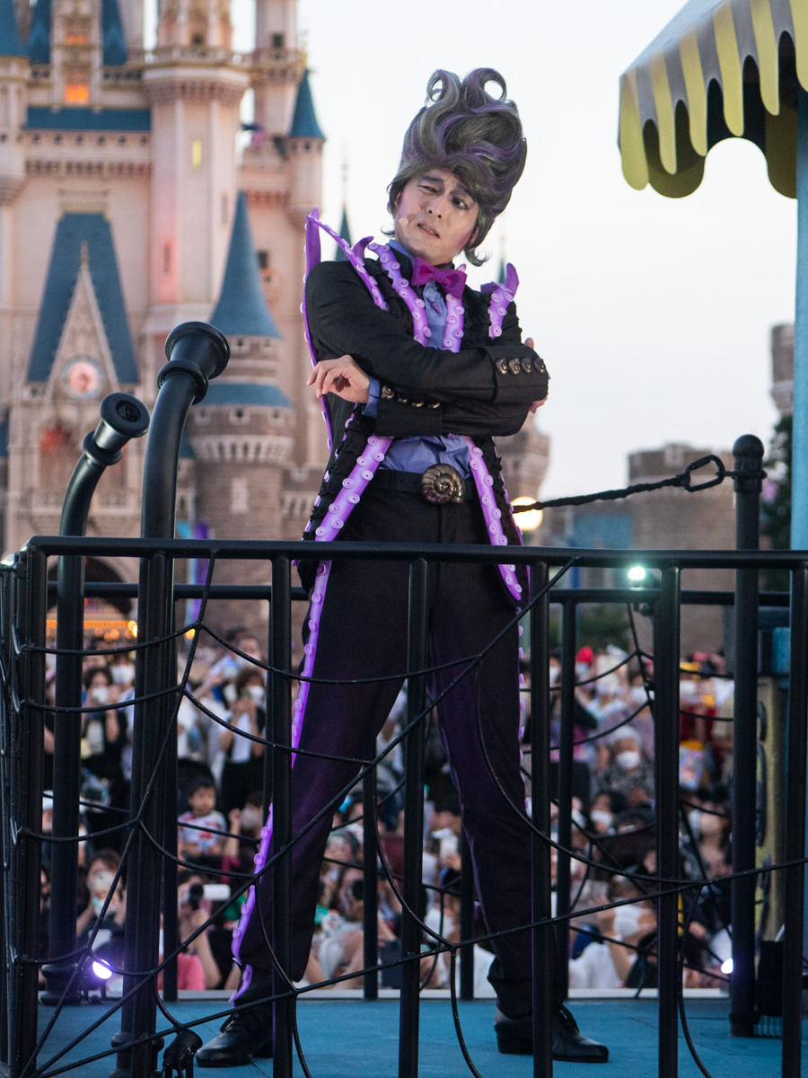 ディズニー ハロウィン ヴィランズ 手下 チャーム 女王 ハデス