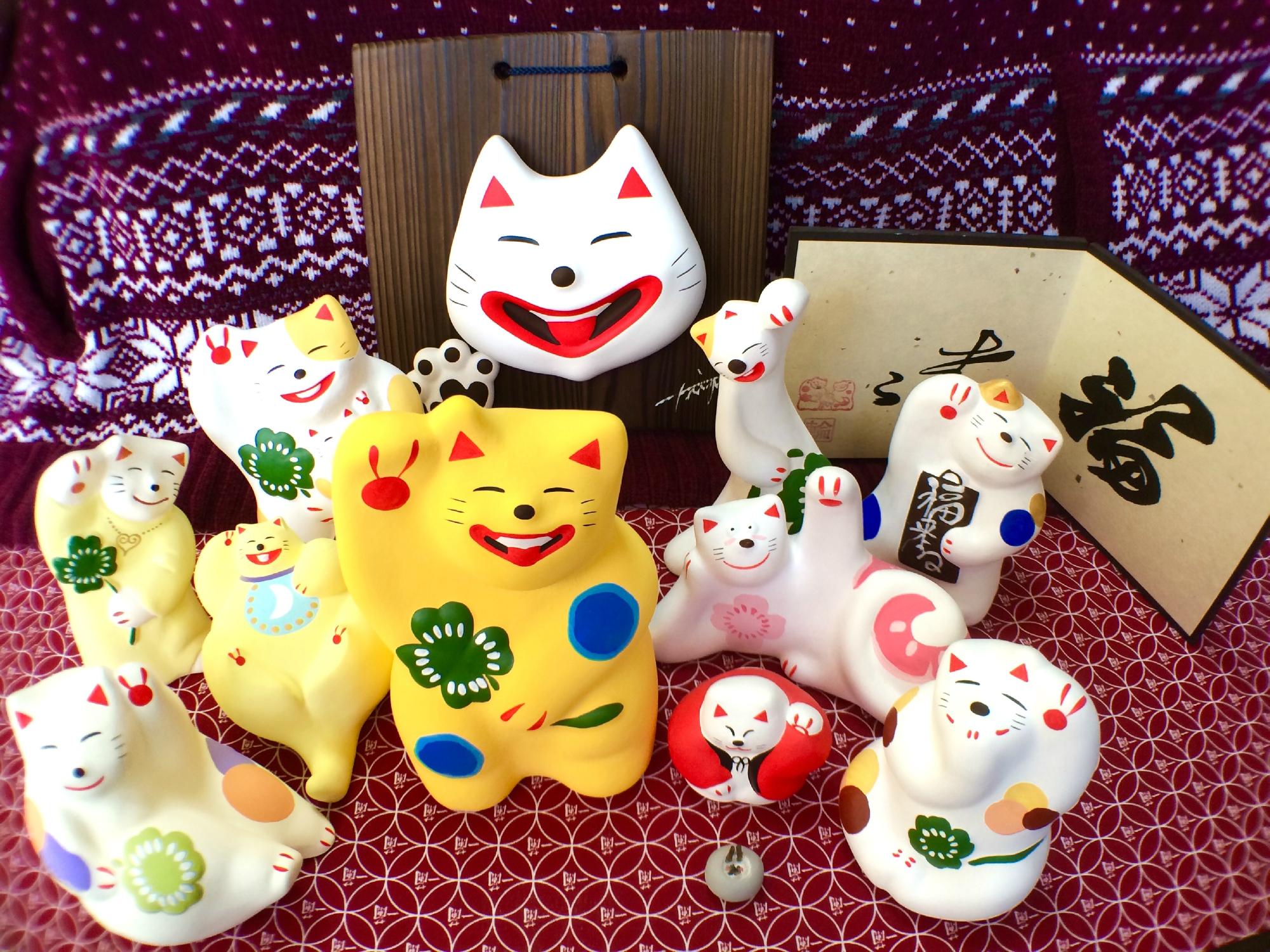 工房輪葉葉招き猫