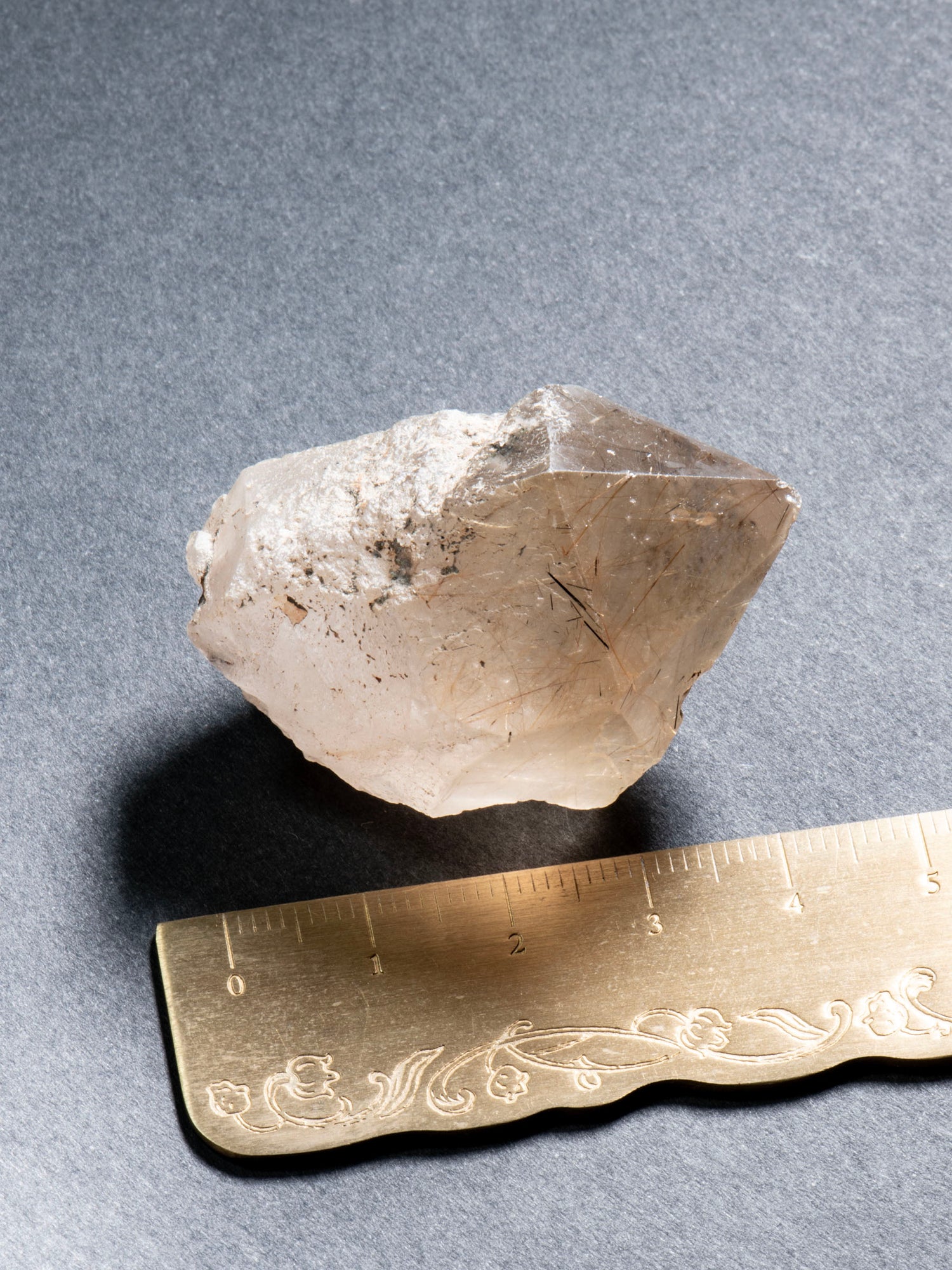 ザギ水晶 ザギマウンテンクォーツ 633g 【公式通販】