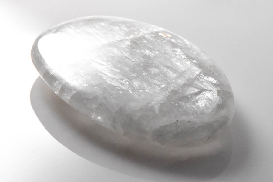 ナトロライト クリスタル（ロシア産） |アースリバー公式ストア