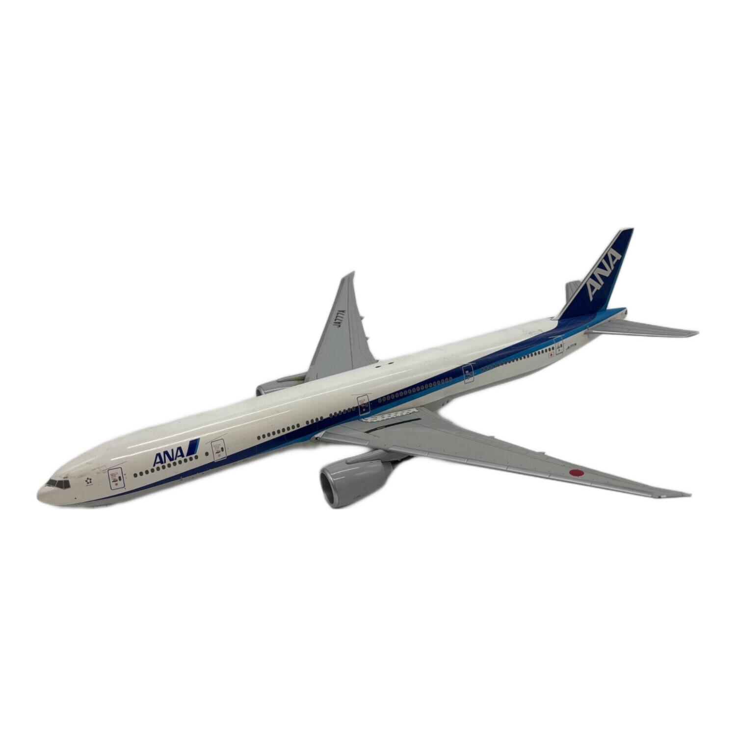 全日空商事 1/200 ANA 777-300ER NH20017 ANA (アナ) 1:200スケール