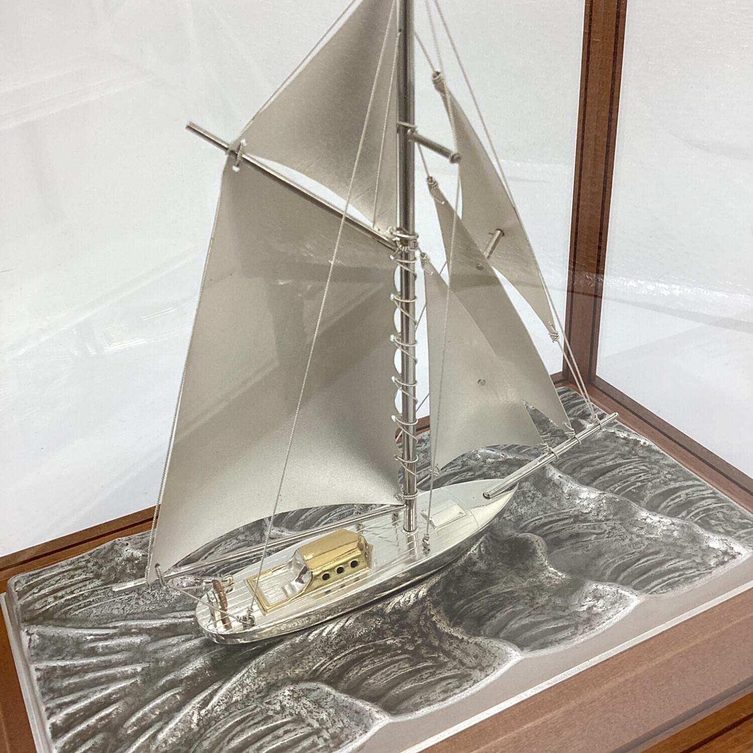 ヨット 1本マスト」6号の銀製（SILVER 985の刻印） ヨット 1本マスト」