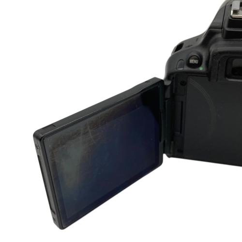Nikon (ニコン) 一眼レフ D5300 2478万画素 APS-C 23.5mm×15.6mm CMOS