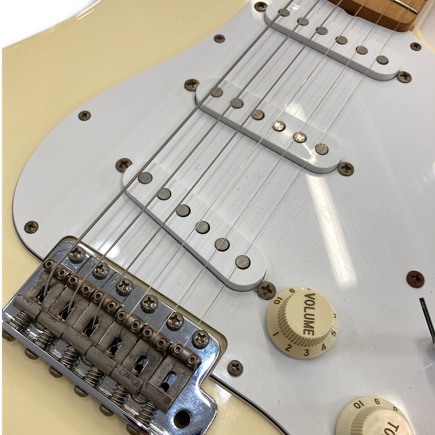 FENDER JAPAN (フェンダージャパン) エレキギター ST-45（ST-STD