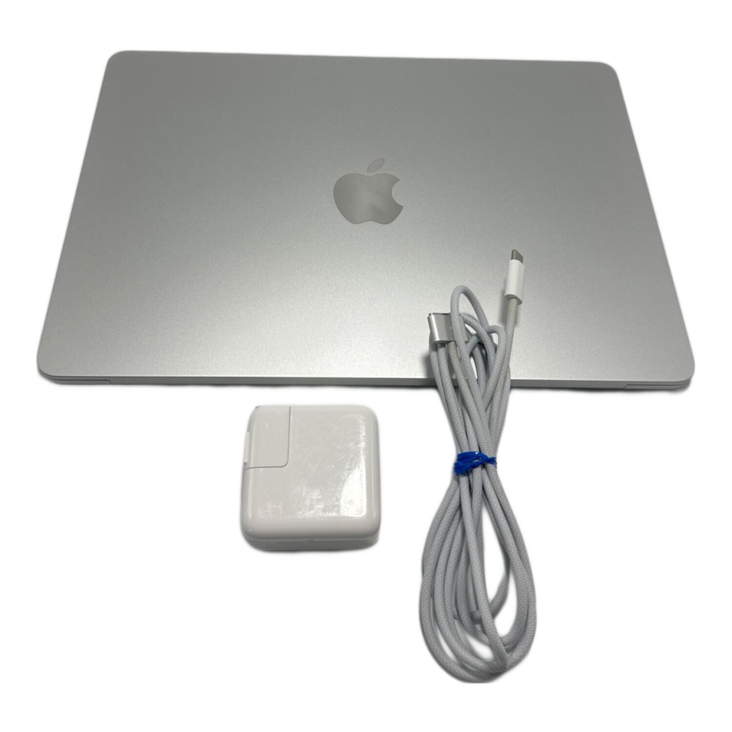 Apple MacBook Air (M2, 2022)｜トレファクONLINE