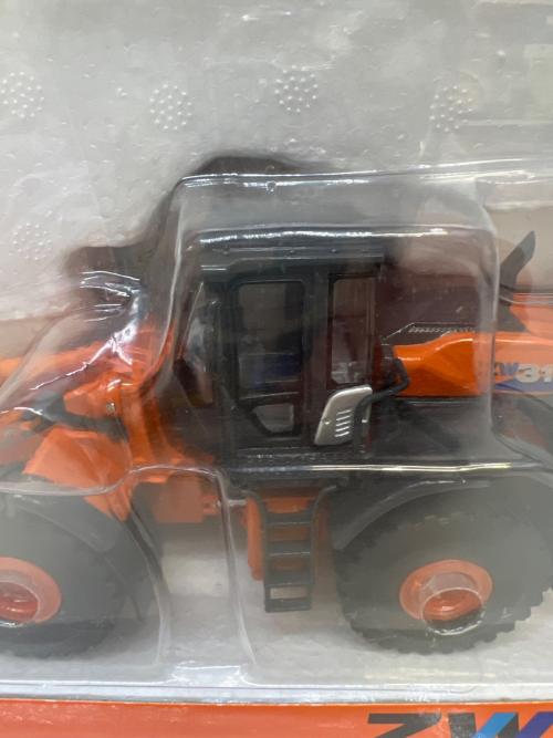 HITACHI (ヒタチ) 1/50 ホイールローダー ダイキャストカー ZW310