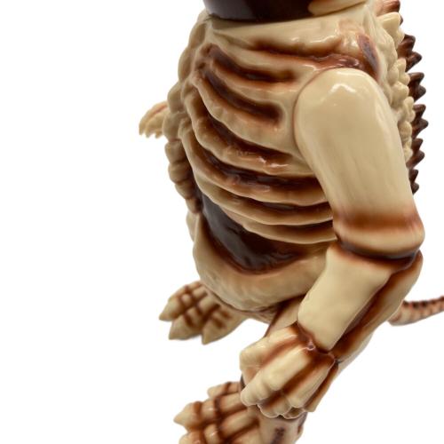 ラス1 安楽安作 ゴジラ 1954 シークレット ソフビ ラメ メディコムトイ