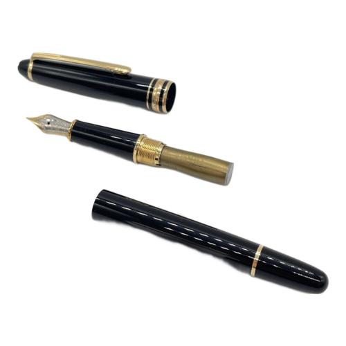 MONTBLANC (モンブラン) 万年筆 ブラック 14K刻印 マイスターシュ