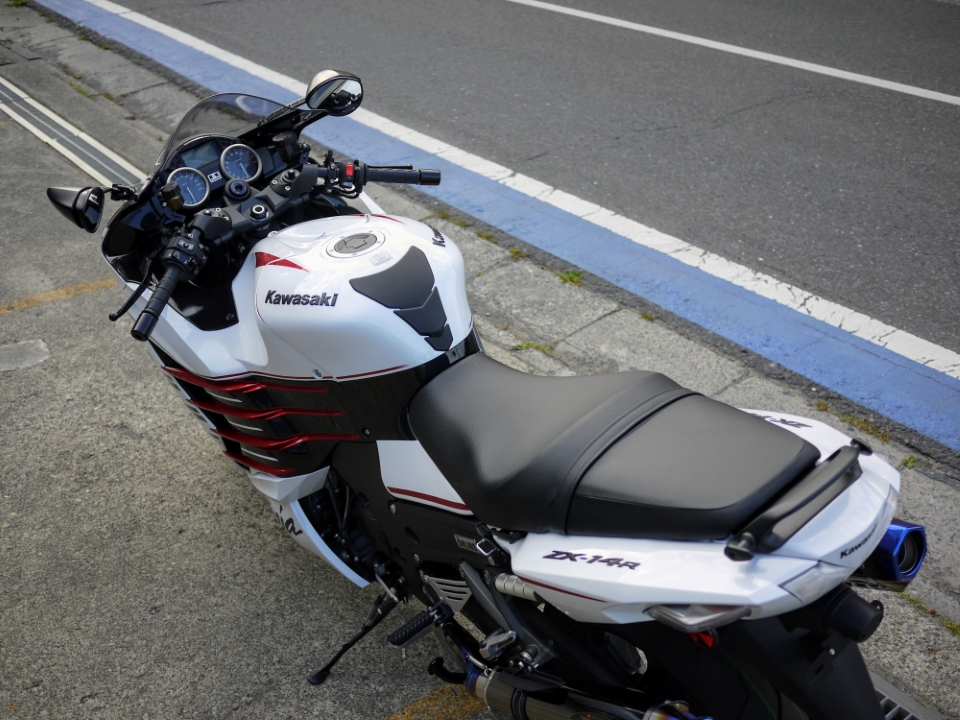 Kawasaki Ninja ZX-14R High Grade Final Edition × BEET NASSERT Evo