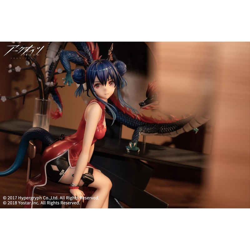 アークナイツ チェン 歳紅霞VER. フィギュア アクリルキーホルダー