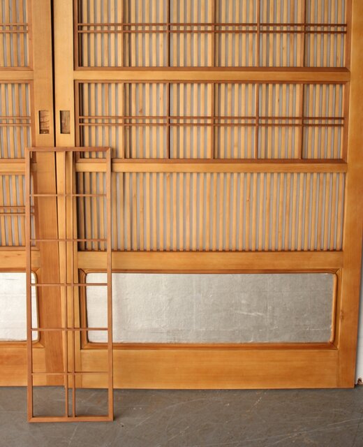 銀張 障子枠付 ハイサイズ格子戸 2枚1組 L1194｜骨董店 のびる 古美術