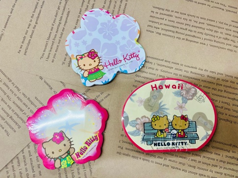 ハワイで大人気 日焼けキティちゃん メモ帳 サンリオ | ハッピーハワイ