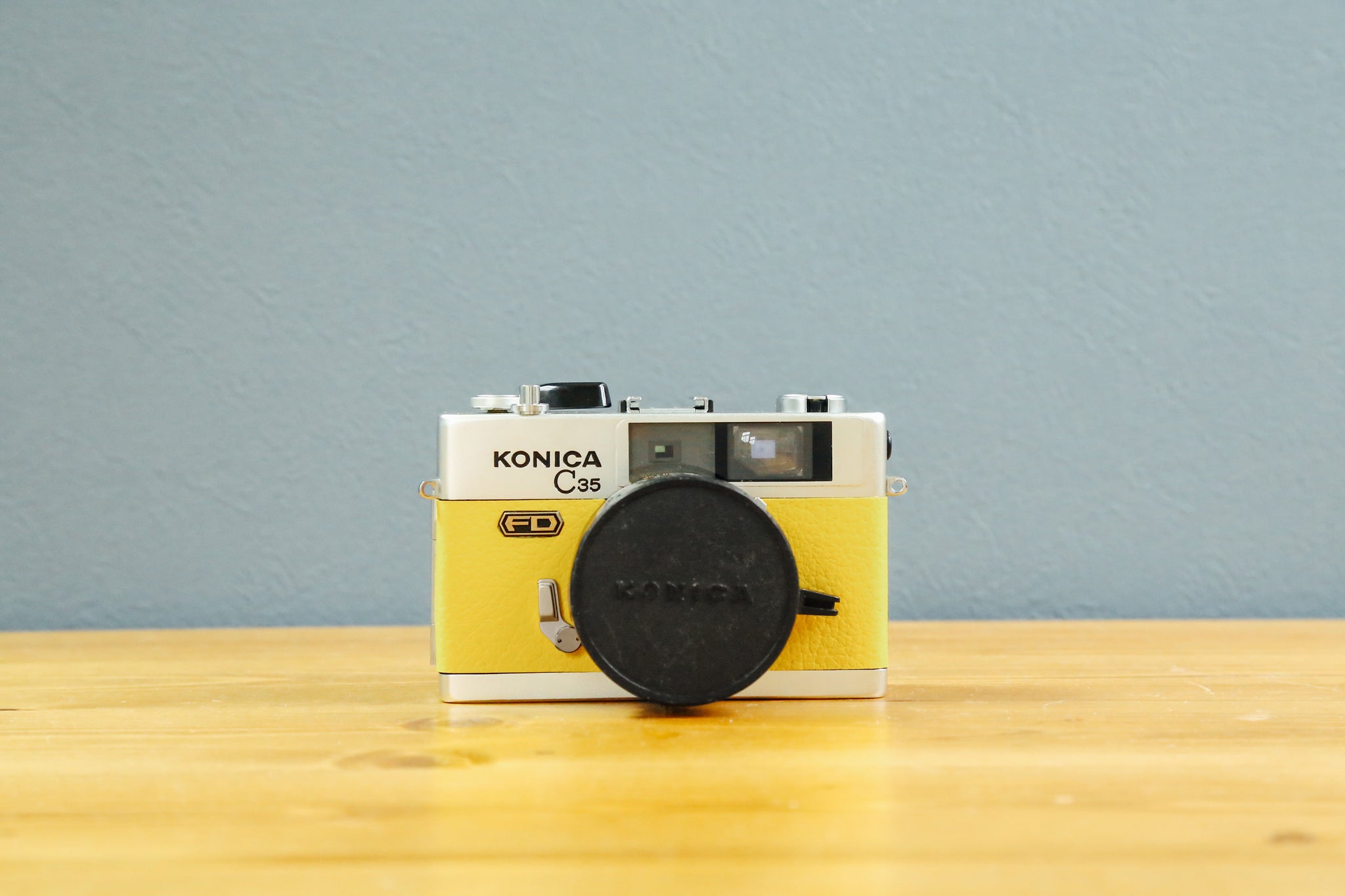 美品 Konica C35 FD フィルムカメラ 完動品 【公式通販】